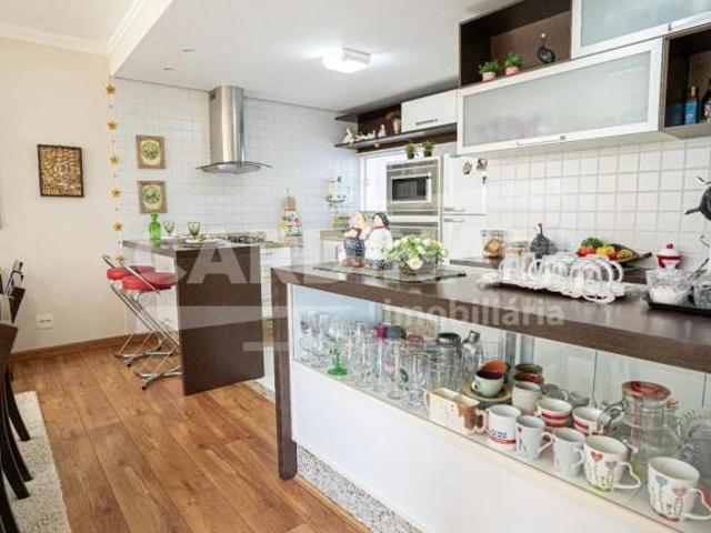 Casa de Condomínio para venda em Jardim Flamboyants de 325.00m² com 3 Quartos, 3 Suites e 2 Garagens