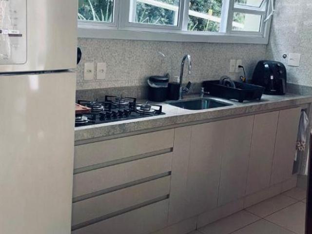 Casa de Condomínio para venda em Jardim Novo Mundo de 234.00m² com 4 Quartos, 2 Suites e 2 Garagens