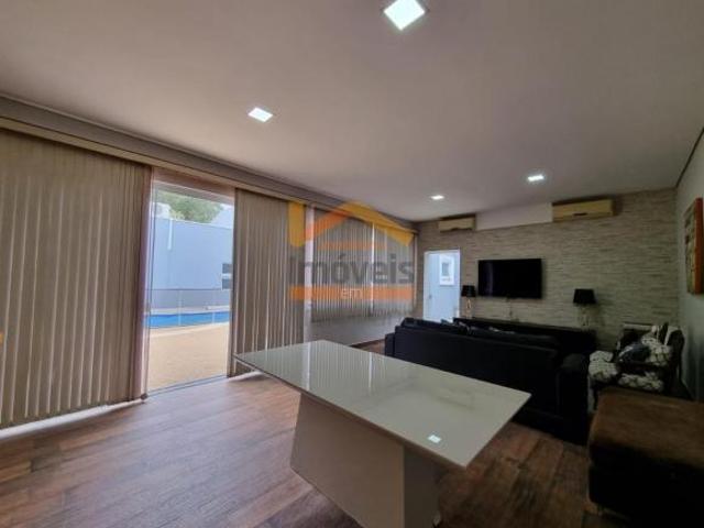Casa de Condomínio para venda em Jardim Primavera de 350.00m² com 3 Quartos, 3 Suites e 4 Garagens