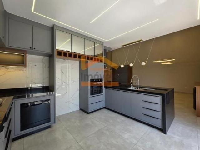 Casa de Condomínio para venda em Jardim Recanto Das Águas de 190.00m² com 3 Quartos, 1 Suite e 4 Gar