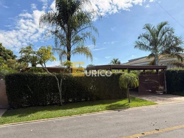Casa de Condomínio para venda em Jundiaquara de 28.67m² com 3 Quartos, 3 Suites e 2 Garagens