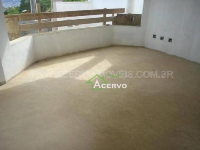 Casa de Condomínio para venda em Juiz de Fora