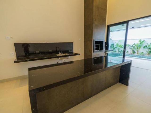 Casa de Condomínio para venda em Laranjeiras, Uberlândia