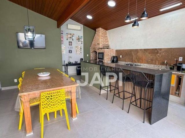 Casa de Condomínio para venda em Nature Village I de 173.00m² com 4 Quartos, 2 Suites e 5 Garagens