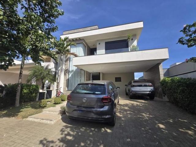 Casa de Condomínio para venda em Parque Brasil 500 de 301.00m² com 3 Quartos, 3 Suites e 4 Garagens