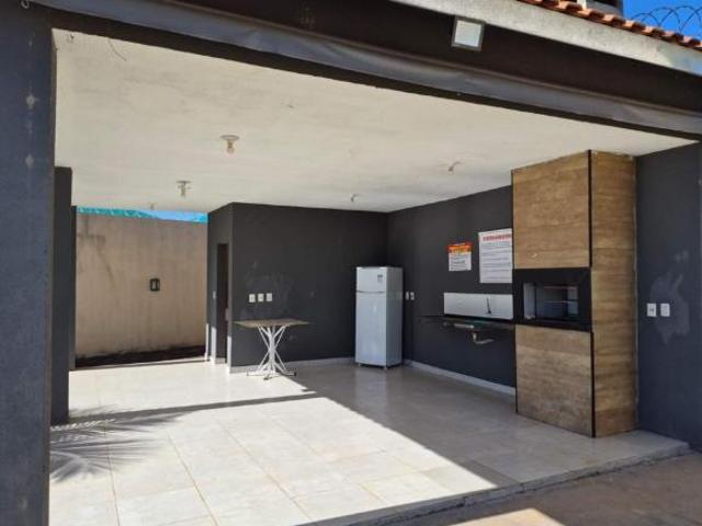 Casa de Condomínio para venda em PetitTrianon de 60.00m² com 2 Quartos, 1 Suite e 2 Garagens