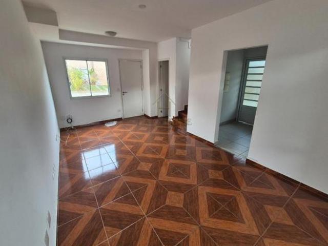 Casa de Condomínio para venda em Portal Do Santa Paula de 80.00m² com 2 Quartos e 2 Garagens
