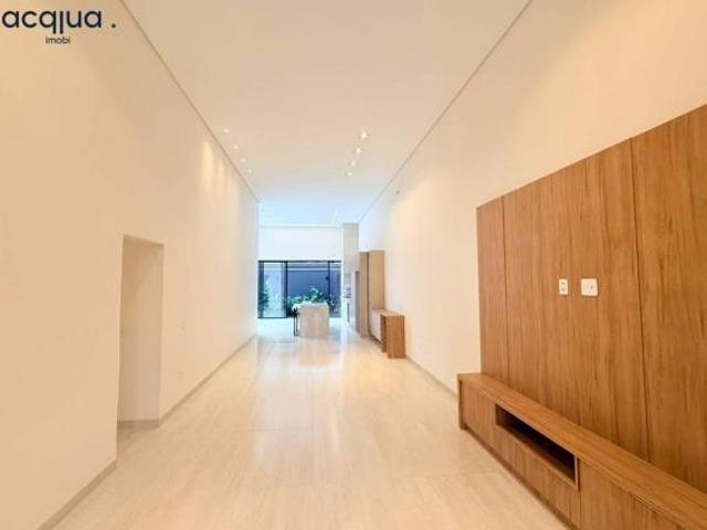 Casa de Condomínio para venda em Recreio Anhangüera de 172.00m² com 3 Quartos, 3 Suites e 6 Garagens