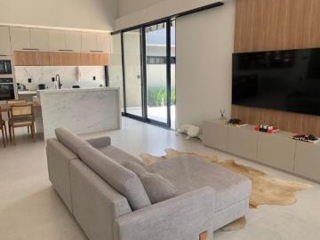 Casa de Condomínio para venda em Residencial Villa Bella Siena de 221.00m² com 3 Quartos, 3 Suites