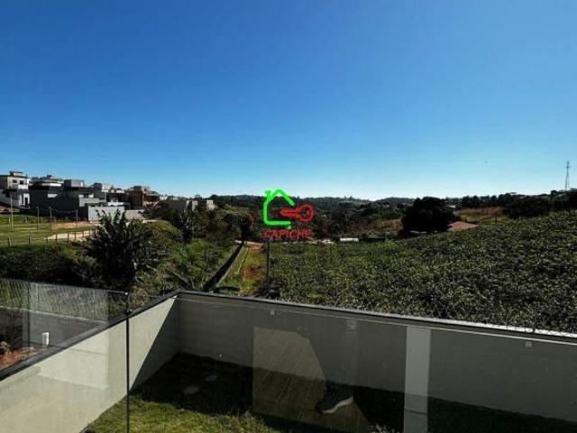 Casa de Condomínio para venda em Roncáglia de 222.00m² com 3 Quartos e 3 Suites