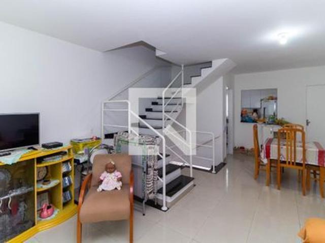 Apartamento para alugar com 0m², 0 quarto e sem vaga