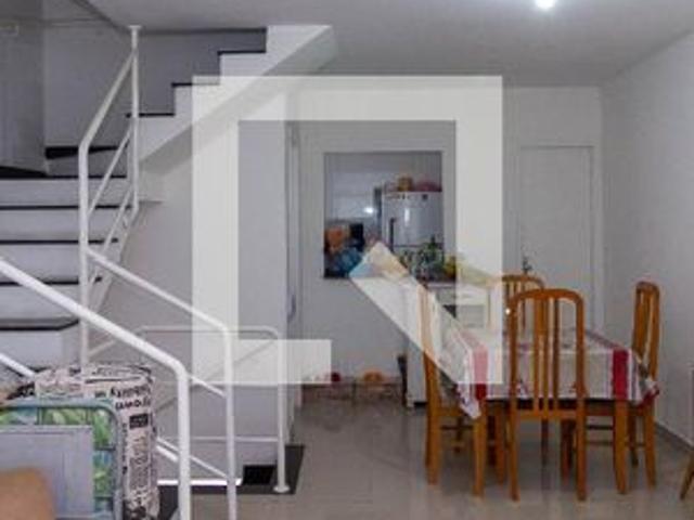Casa de condomínio para alugar com 103m², 2 quartos e 2 vagas