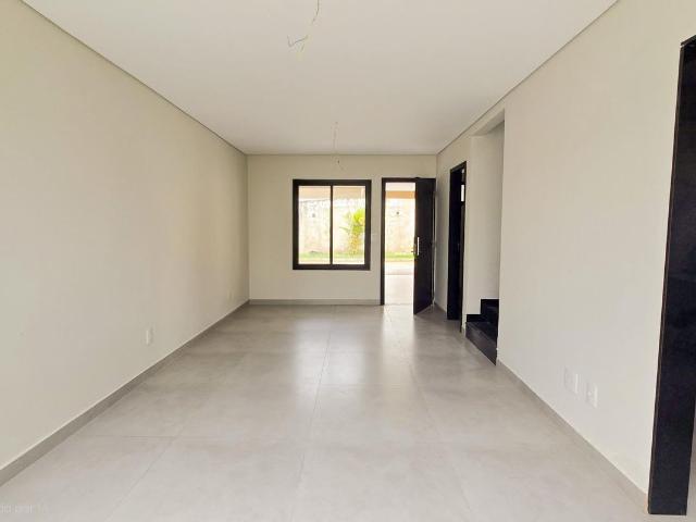 Casa de condomínio para alugar com 124m², 4 quartos e 2 vagas