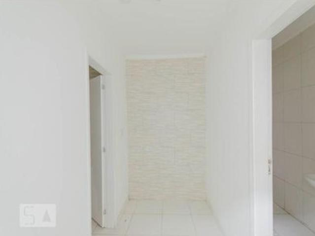 Casa de condomínio para alugar com 30m², 1 quarto e sem vaga