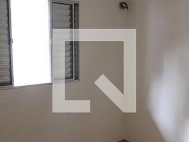 Apartamento para alugar com 0m², 0 quarto e sem vaga