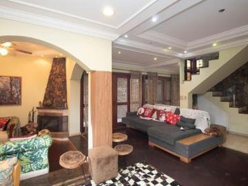 Casa de condomínio para alugar com 588m², 4 quartos e 5 vagas