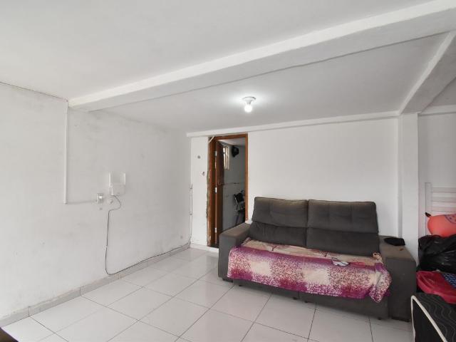 Casa de condomínio para alugar com 50m², 1 quarto e sem vaga