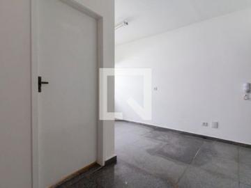 Casa de condomínio para alugar com 50m², 1 quarto e sem vaga