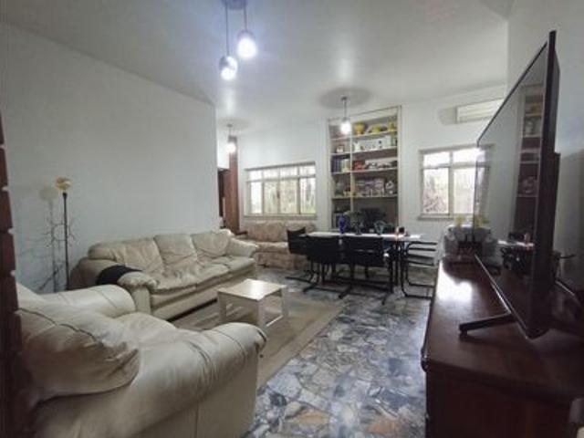 Casa de condomínio para alugar com 615m², 3 quartos e 4 vagas