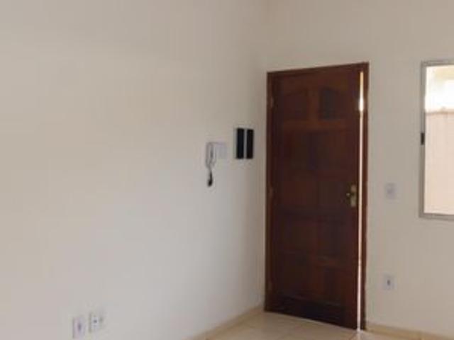 Casa de condomínio para alugar com 70m², 2 quartos e 1 vaga