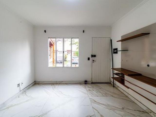 Casa de condomínio para alugar com 70m², 2 quartos e 1 vaga