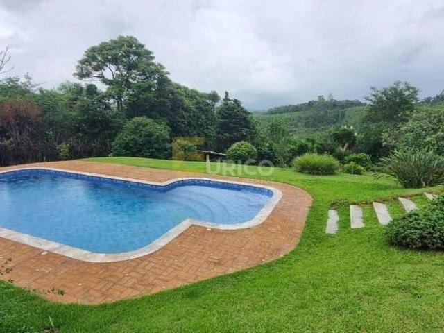Casa de Condomínio Para Alugar Em Condomínio Vale Da Santa Fé de 586.00 m² Com 6 Quartos, 4 Suites E