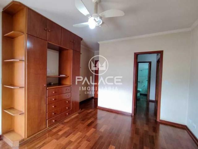 Casa de Condomínio Para Alugar Em Terras de Piracicaba de 267.00 m² Com 3 Quartos, 3 Suites E 4 Garag