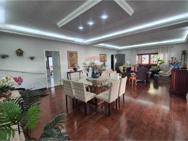 Casa de condominio para locação com 4 quartos e edícula em Barão Geraldo em Campinas SP