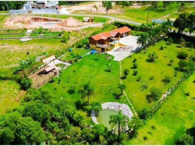 CASA DE CONDOMÍNIO QUATRO BARRAS PR