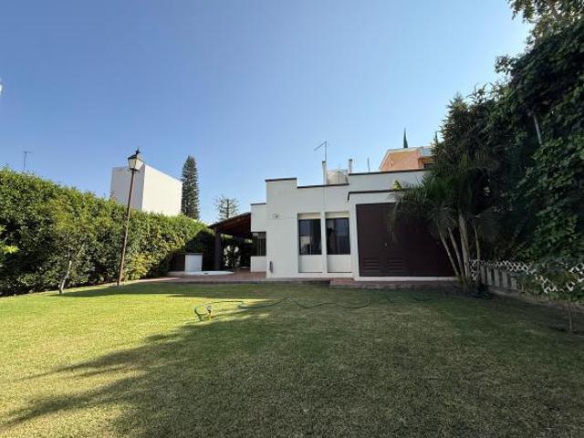 Casa de descanso en Venta en El Cristo, más de 150 mts de jardín