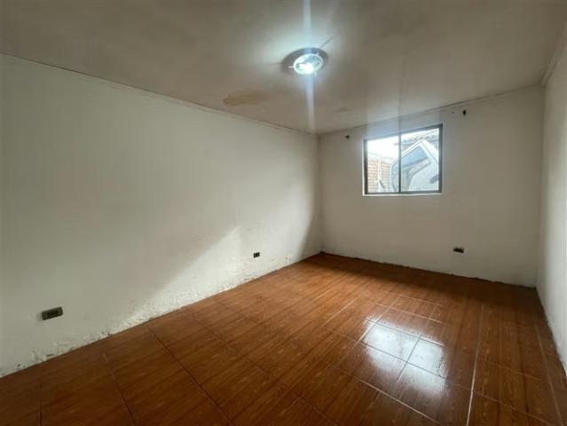 Casa de Destino Mixto con Galpón y 3 Viviendas Inversión | 7 dormitorios por 400000. 00 en Recoleta