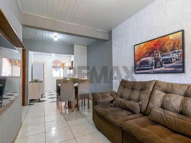 Casa de dois dormitórios à venda por R$ 285.000,00 no Residencial do Lago, em Cachoeirinha