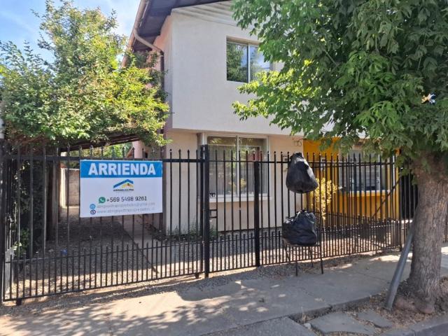 Casa de Dos pisos, en Villa Pablo Neruda