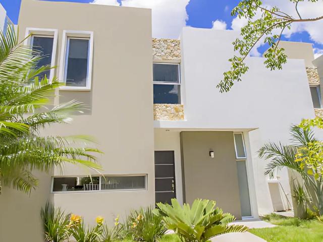 Casa de dos plantas con dos habitaciones en San Antonio Hool,M?rida