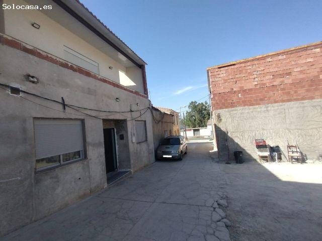 Casa de dos plantas en Las Pullas