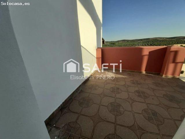 Casa de ensueño con piscina privada en Zalamea de la Serena: Tu hogar ideal o inversión rural de éxi