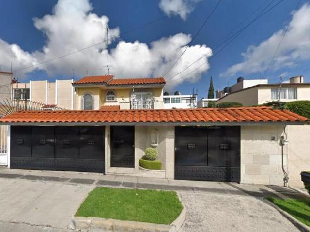 Casa de ensueño disponible en BERNARDO COUTO, Ciudad Satélite, Naucalpan de Juárez