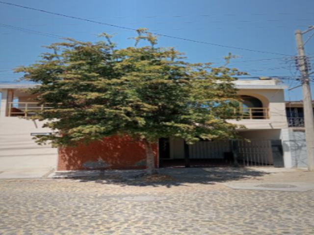 CASA DE ENTREGA INMEDIATA EN Niños Heroes, Colima, Colima