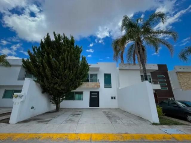 CASA DE ENTREGA INMEDIATA EN PASEO DEL SALTITO,DURANGO