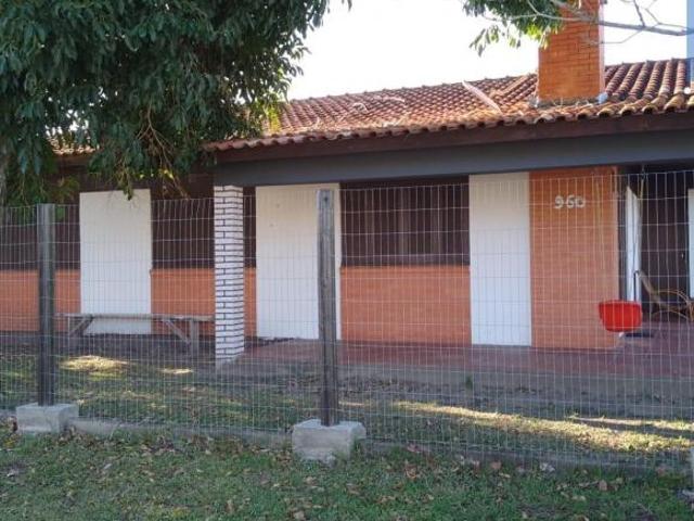 Casa de esquina em Capão da Canoa