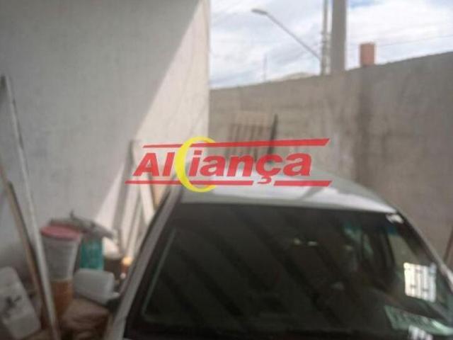 Casa de esquina para seu comércio, 3 vagas e sala 2 ambientes