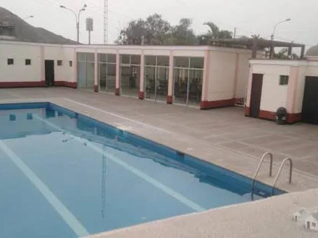 CASA DE ESTRENO VILLA CLUB