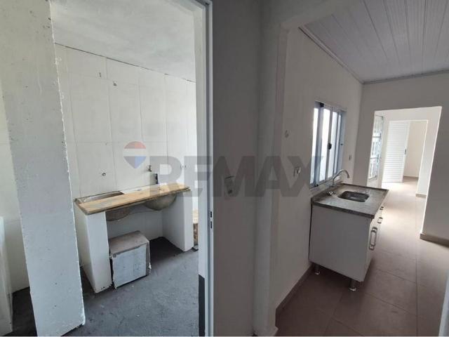 Casa de Fundos com 1 Quarto e Total Privacidade para Locação no Jardim Country Club