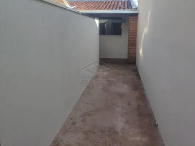 Casa de fundos no residencial Athena