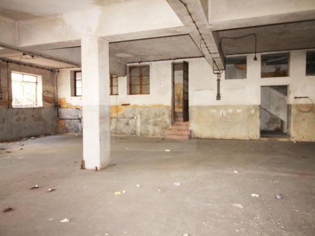 Casa de habitação e comércio em São João da Madeira 0m² São João Da Madeira
