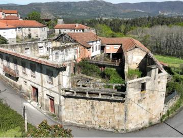 Casa de Habitação para reabilitação em São Pedro do Sul
