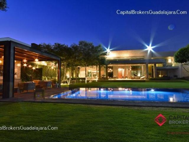 Casa de Lujo alberca Colinas de San Javier Guadalajara