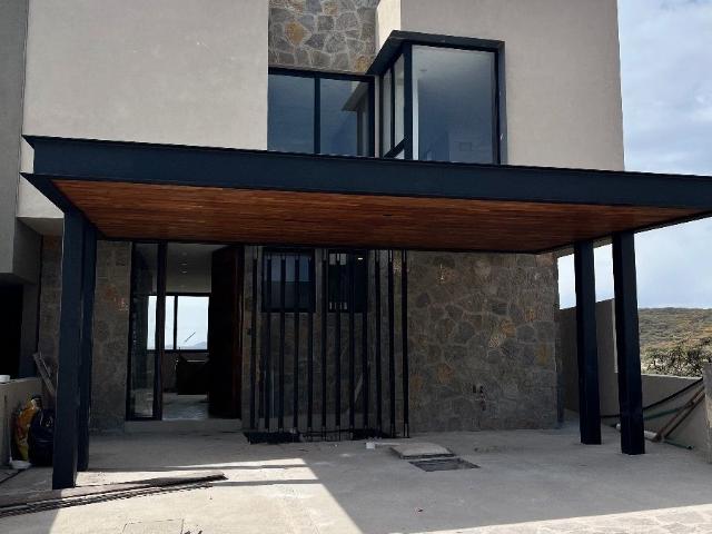 Casa de lujo en RENTA en ALTOZANO Queretaro