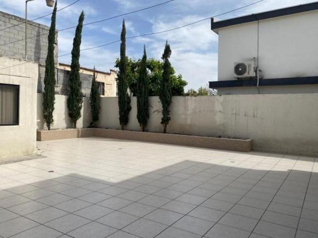 CASA DE LUJO EN VENTA, COL. ANAHUAC