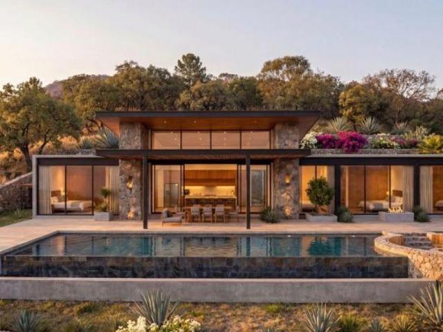 Casa de lujo en venta en Chapala en modelo fraccional | Vive 5 semanas al año